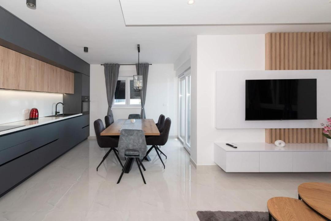 Penthouse Paola- Modern And Luxury Apartment In Zara Esterno foto