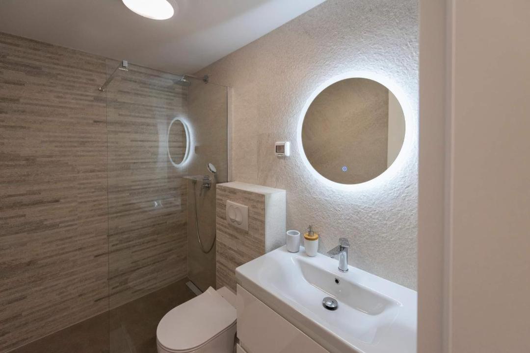 Penthouse Paola- Modern And Luxury Apartment In Zara Esterno foto